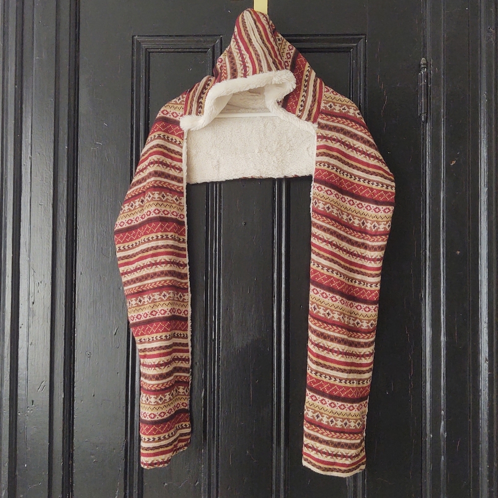 Hooded scarf